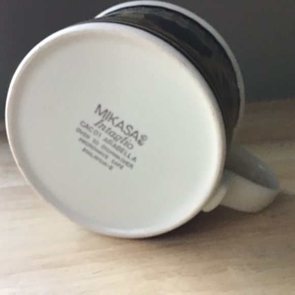 Mikasa  Arabella Flat Cup and Saucer - Picture 2 of 2